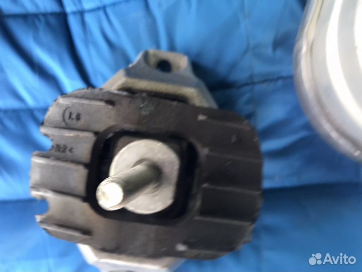 Опора двигателя BMW 6-series (e63)