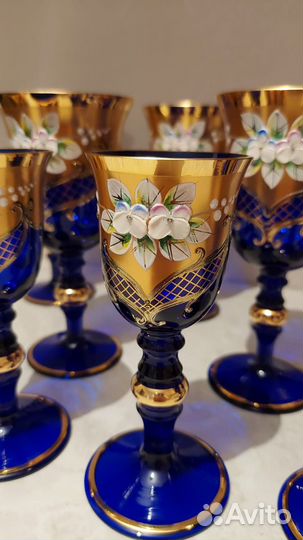 Бокалы для вина и рюмки роккоко