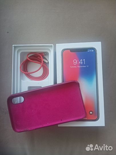 iPhone X, 64 ГБ