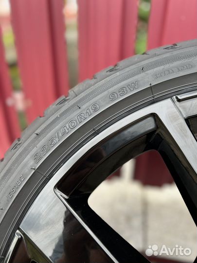 Volkswagen T-roc R19 оригинал 2GA601025AL