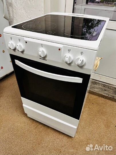 Плита с духовкой Hansa