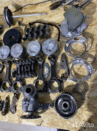 Двигатель на запчасти om601 2.3 diesel Mercedes