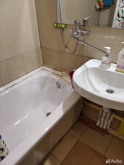 Комната 16 м² в 3-к., 1/14 эт.