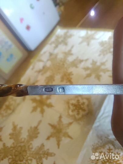 Серебряная лопатка