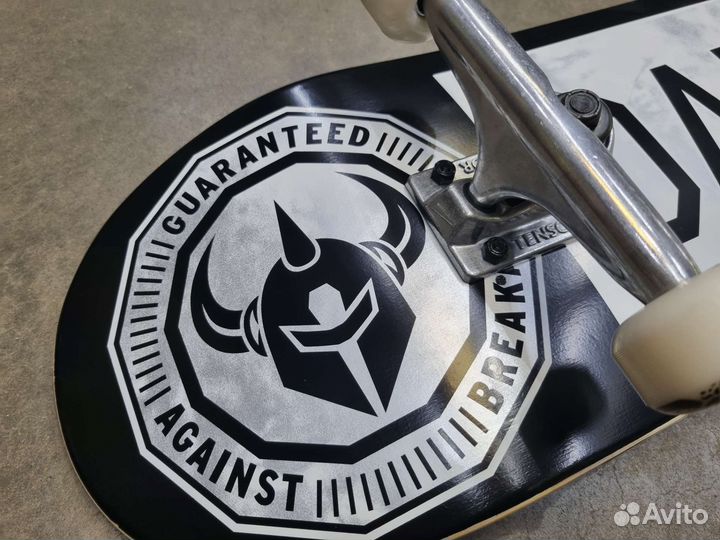 Скейтборд Darkstar Timeworks трюковой (Новый)