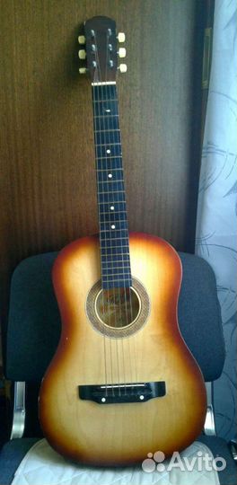 Акустическая гитара