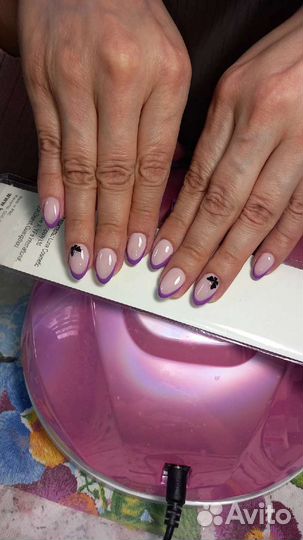 Маникюр и педикюр