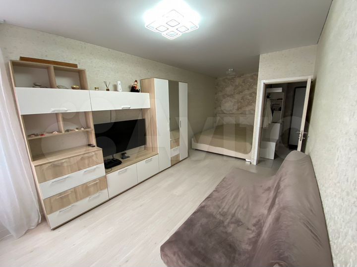 1-к. квартира, 42 м², 12/14 эт.