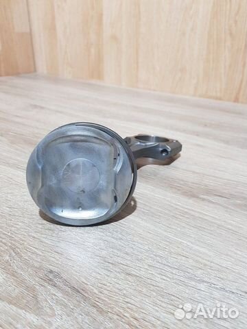 Поршень с шатуном Nissan Qashqai J10 MR20DE 2010