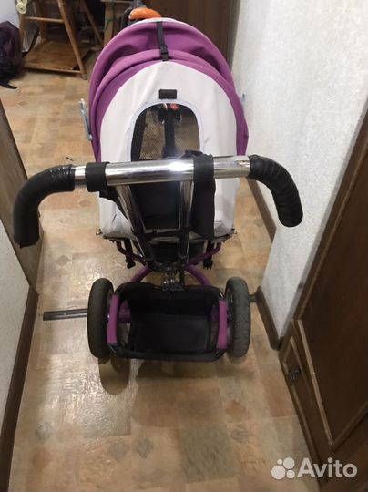 Детский велосипед с ручкой