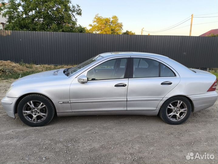 Mercedes-Benz C-класс 2.0 AT, 2001, 448 000 км