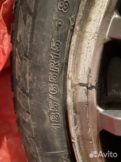 Компект дисков с зимней резиной Mercedes 185/65/15