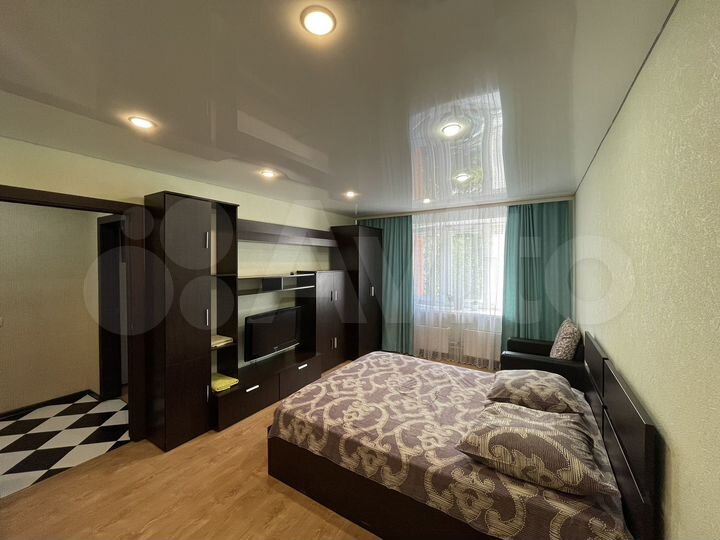 1-к. квартира, 42 м², 3/10 эт.