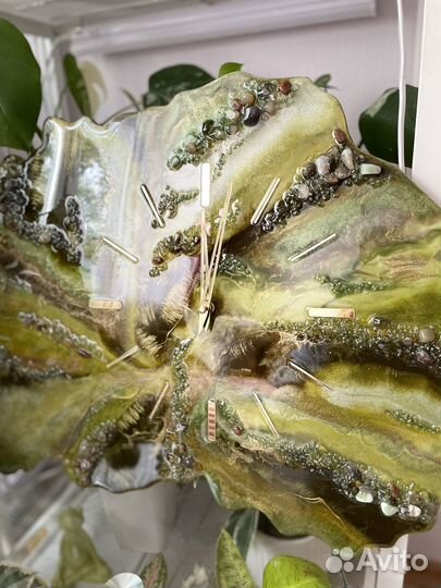 Картины из эпоксидной смолы. Часы настенные