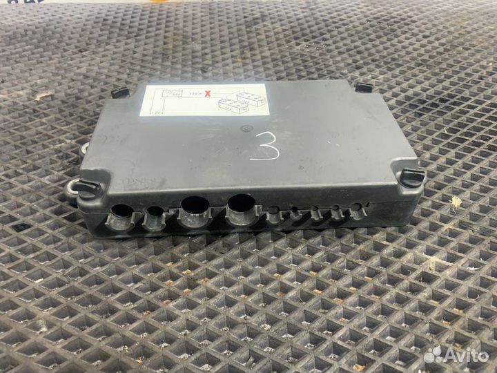 Блок предохранителей Renault T, Volvo FH