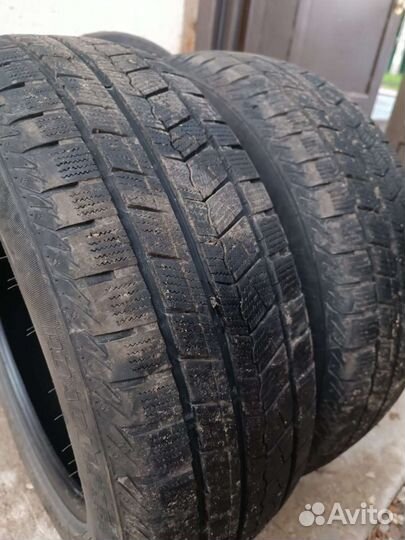 Roadmax ST901 215/60 R17