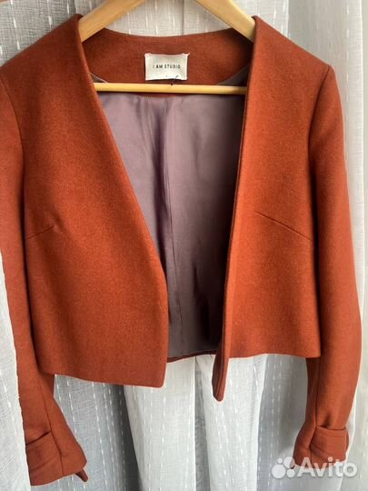 Укороченный жакет i am studio S