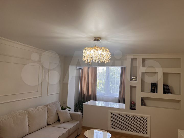 4-к. квартира, 84 м², 2/9 эт.