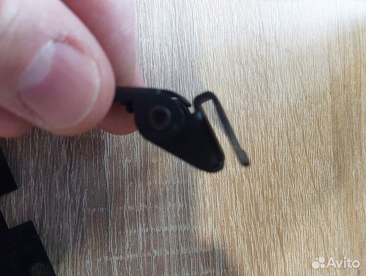 Петли для крышки проигрывателя винила