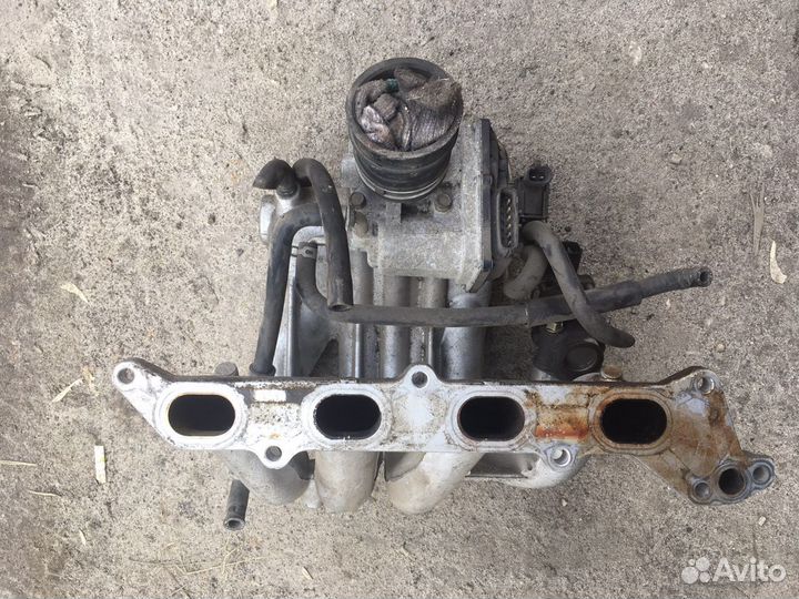 Впускной коллектор 4g15