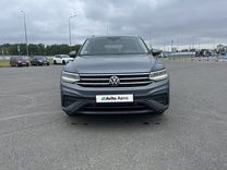 Volkswagen Tiguan 2.0 AT, 2022, 55 000 км, с пробегом, цена 3 290 000 руб.