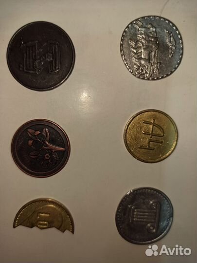 Монеты из магнита