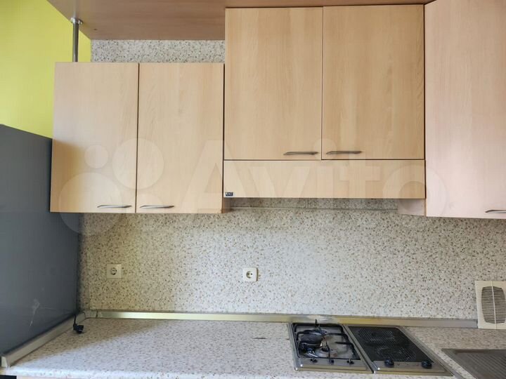 2-к. квартира, 66 м², 5/5 эт.