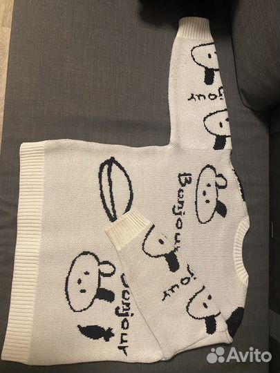 Свитер женский