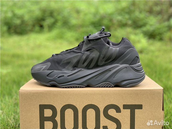 Кроссовки Adidas Yeezy Boost 700 v3(41-45)