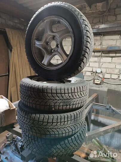Michelin X-Ice North 175/65 R14
