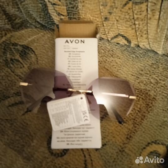 Солнцезащитные очки женские