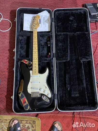 Реплика Fender Stratocaster