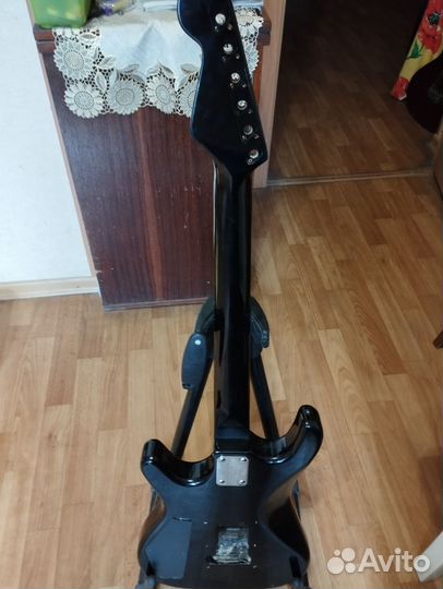 Электрогитара суперстрат, дрова, Корея, 87г