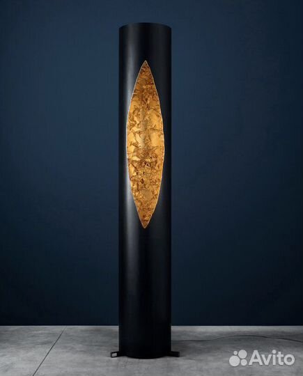 Декоративная конструкция-стеллаж с подсветкой