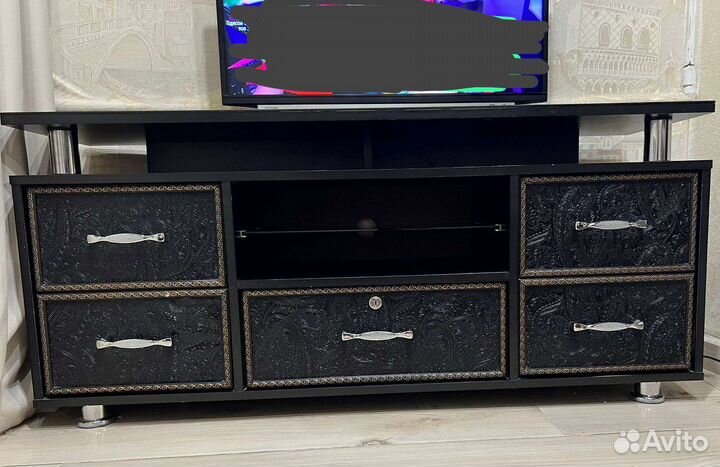 Тумба под тв