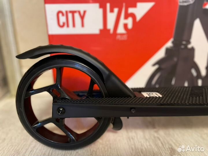 Самокат Reaction 175