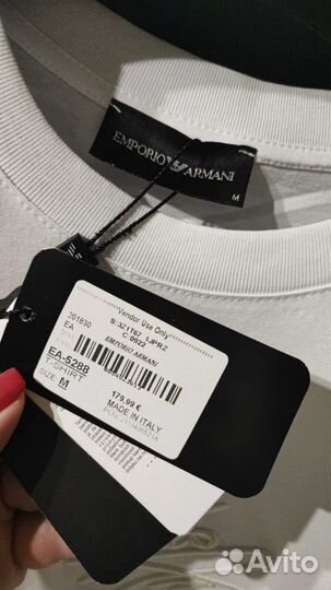 Мужская футболка armani