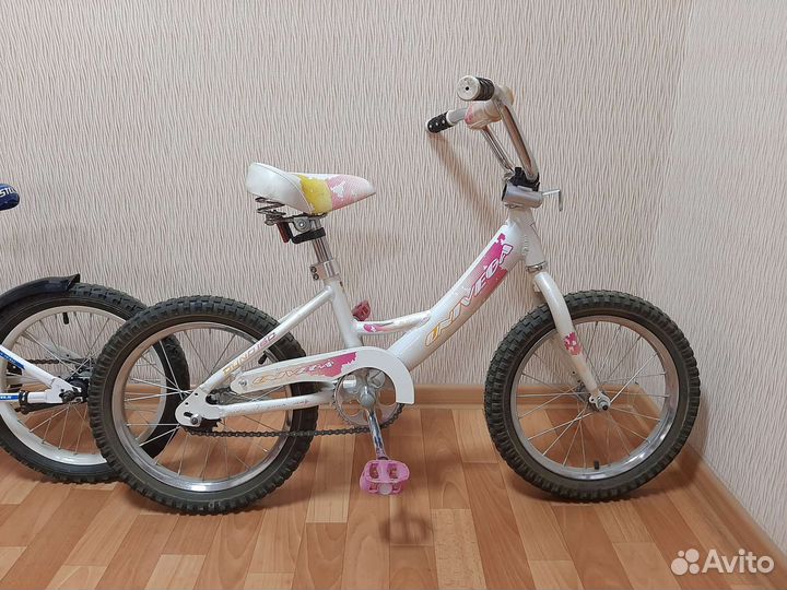 Детский велосипед 16