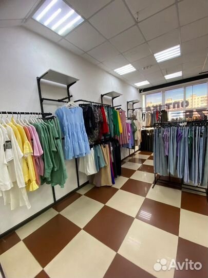 Продам готовый бизнес магазин одежды и обуви
