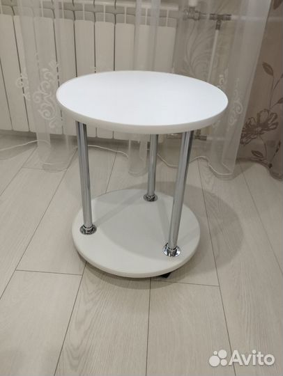 Журнальный столик круглый