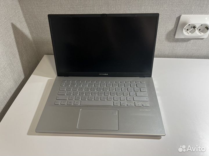 Ноутбук asus vivobook