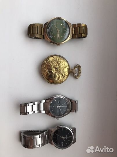 Часы Ракета вечный календарь и другие