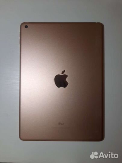 iPad 6 Gen 9.7 128 gb WiFi Хорошее Состояние