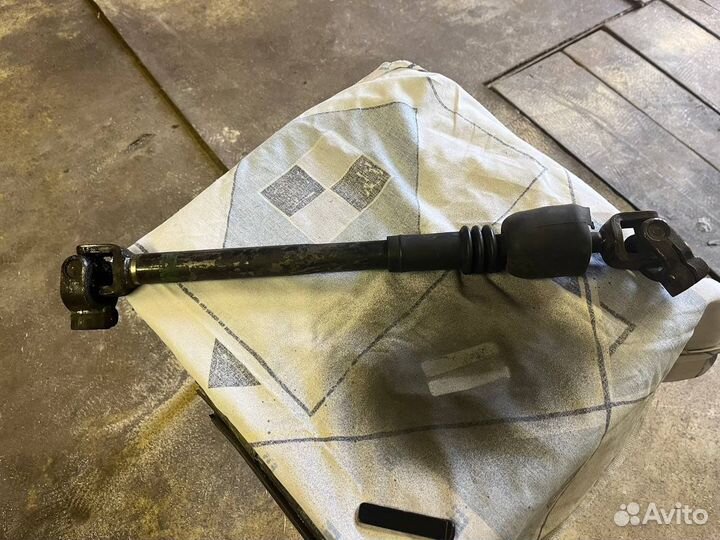 Вал рулевой Паджеро 2