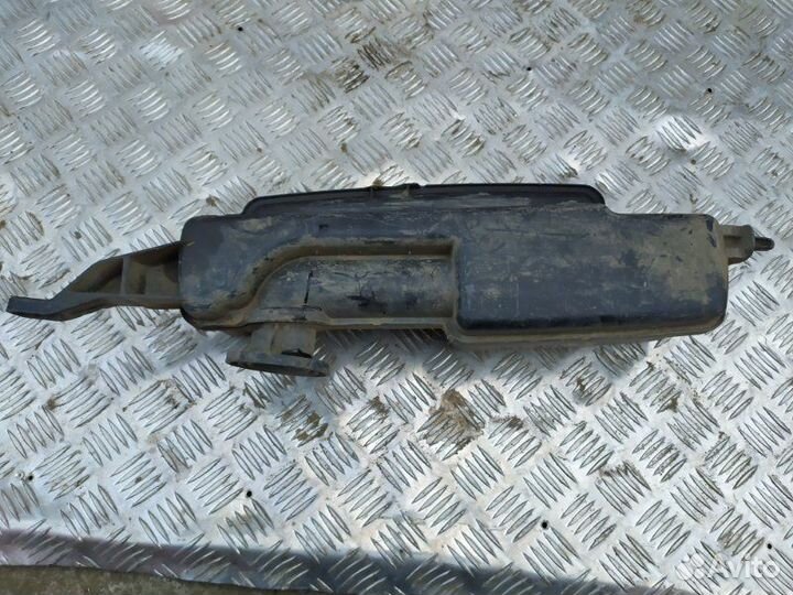 Резонатор воздушного фильтра, влагоотделитель