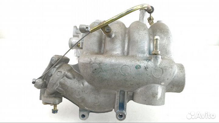 Коллектор впускной Mitsubishi Dingo CQ2A 4G15 2000