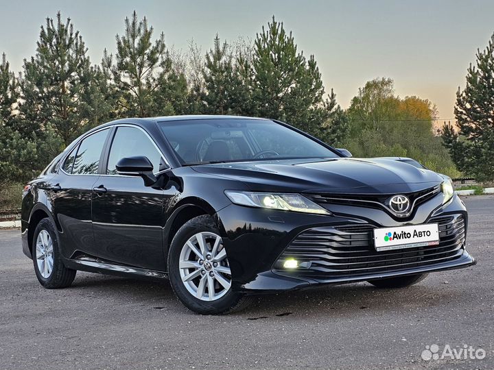 Toyota Camry 2.5 AT, 2021, 70 000 км