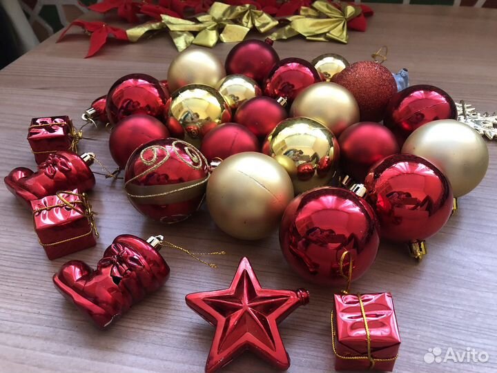 Набор новогодних украшений 29 шт