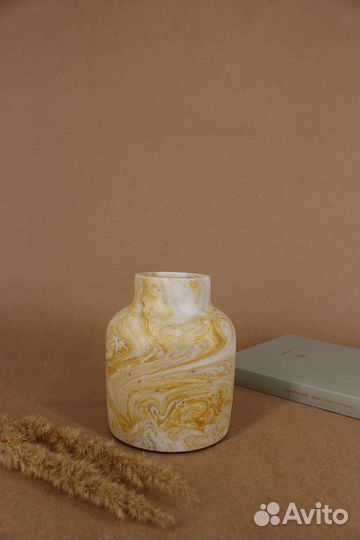 Ваза для сухоцветов из гипса