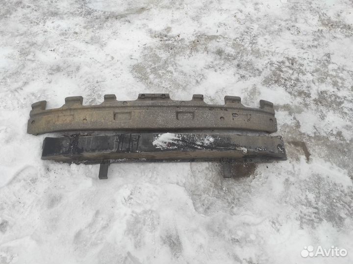 Усилитель заднего бампера Hyundai Elantra xd